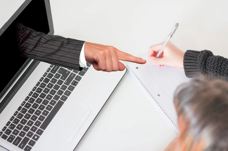 Covid-19, la formazione per i lavoratori resta obbligatoria (ma online) 