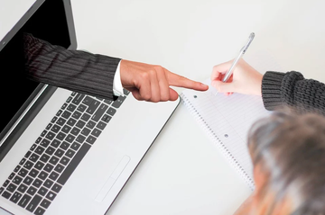 Covid-19, la formazione per i lavoratori resta obbligatoria (ma online) 
